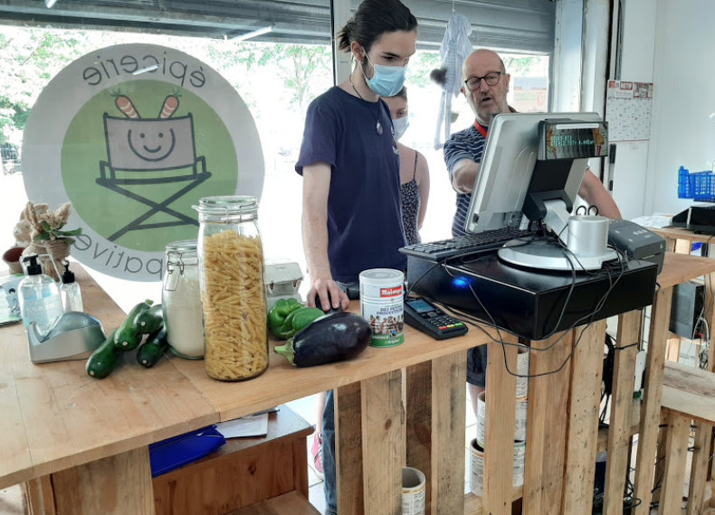 La Carotte et le Lapin : l’épicerie participative du quartier